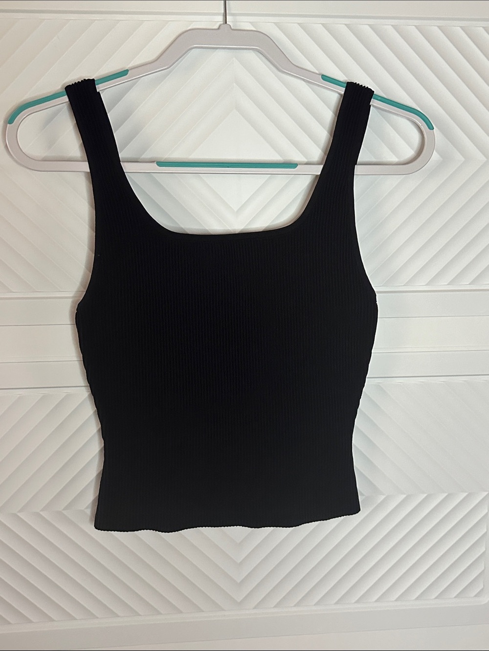 Babaton Black Ribbed Square-Neck Tank